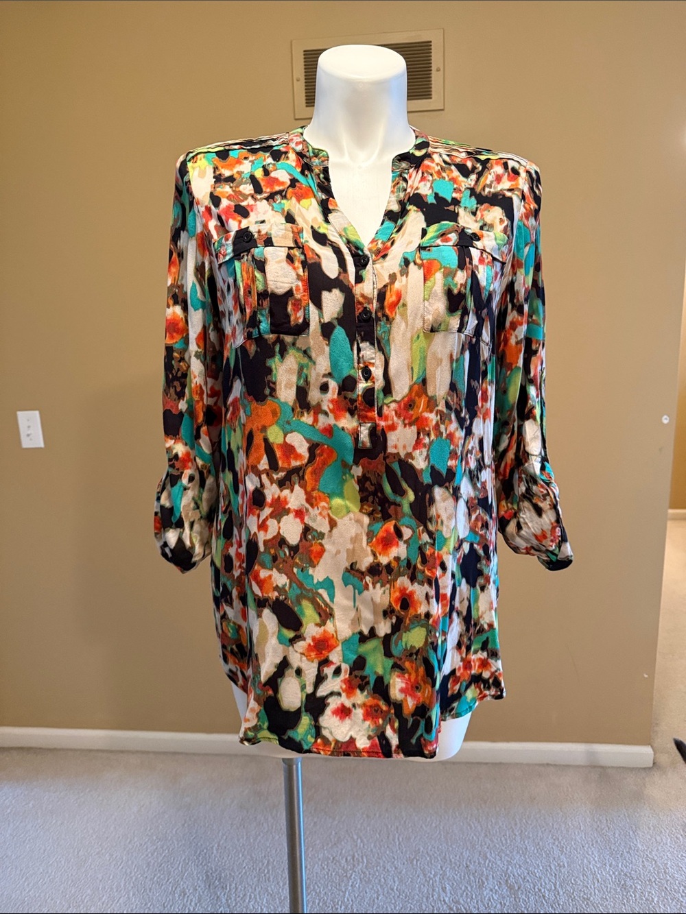 Calvin Klein Multicolor Floral V-Neck Tunic Blouse
